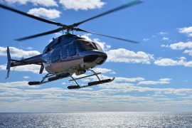 Maintenance des flottabilités sur hélicoptère